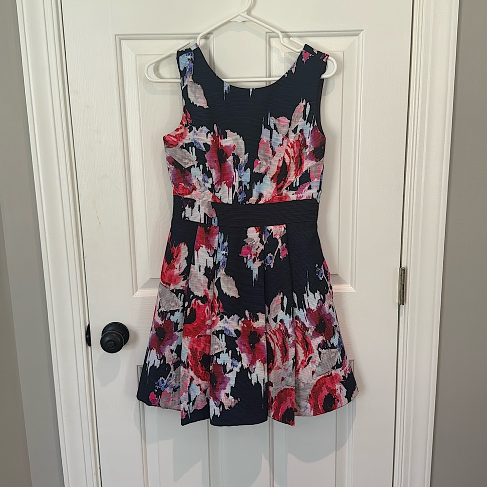 Back Bow Kate Spade Dress. Size 0.